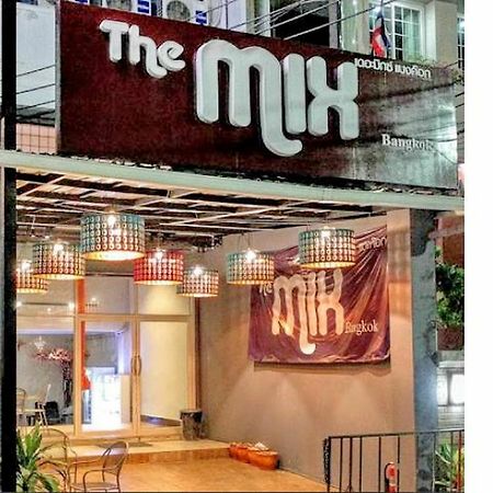 The Mix Bangkok - Silom Hotel Ngoại thất bức ảnh