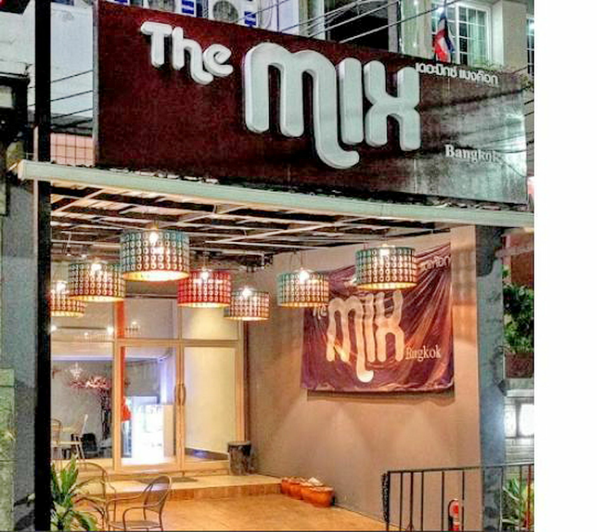 The Mix Bangkok - Silom Hotel Ngoại thất bức ảnh